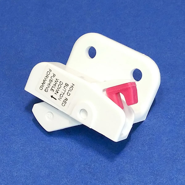 In House Plastic Dual Action Ventlock White 502005LHBEW 502005LHBEW